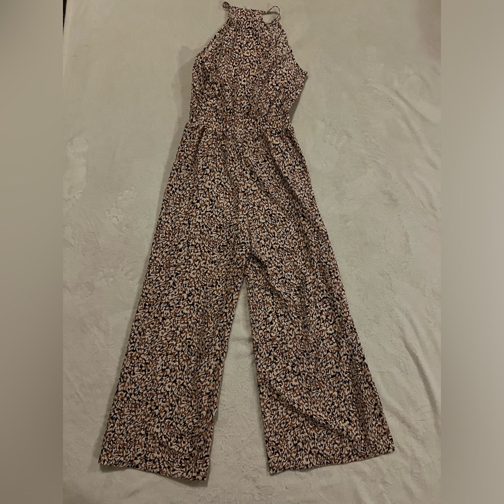 Brown short sleeve jumper